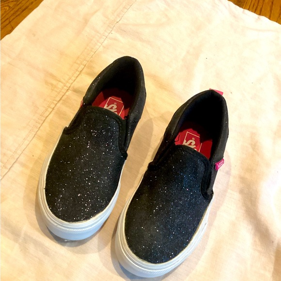 VANS KIDS CLASSIC MISSY BLACK GLITTER SLIP ON SHOES SZ. 11 - Picture 4 of 15